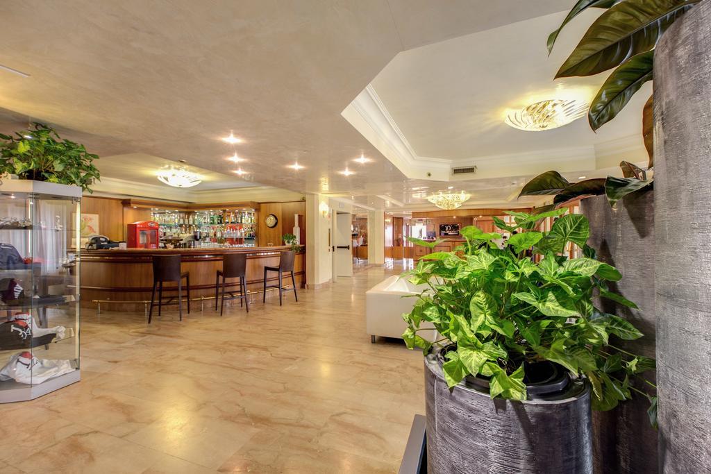 Park Hotel Roma Cassia Екстер'єр фото